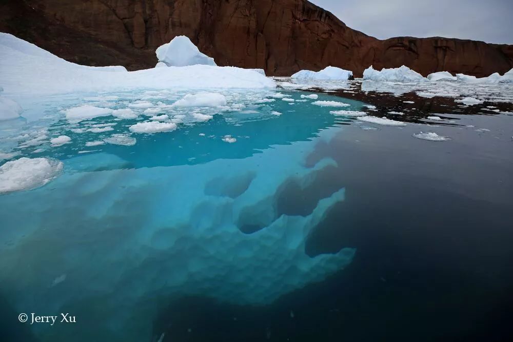 格陵兰的东海岸居然那么绚丽多彩,难怪特朗普想要买下来