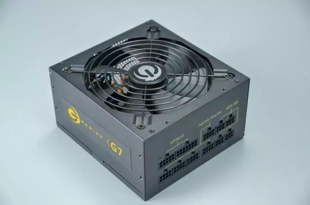 冷知识手机电源,电源额定功率越高越费电吗