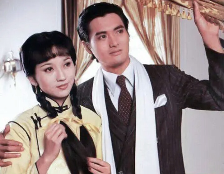 当年万人空巷的十部电视剧,曾经那些万人空巷的电视剧