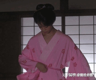 梦与现实重合,梦与现实的徘徊小说