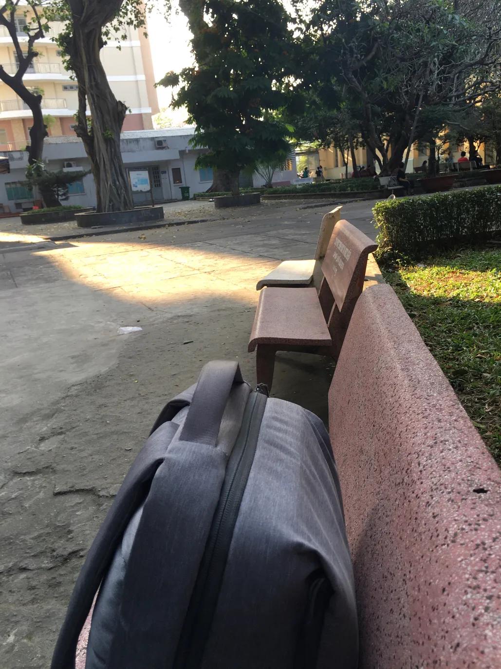 胡志明西贡故事,西贡和河内对比