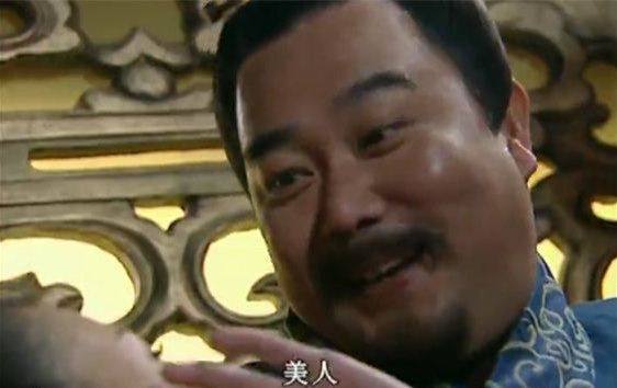 出场前吹成绝世美人,出场后却大失所望,看了感觉真尴尬