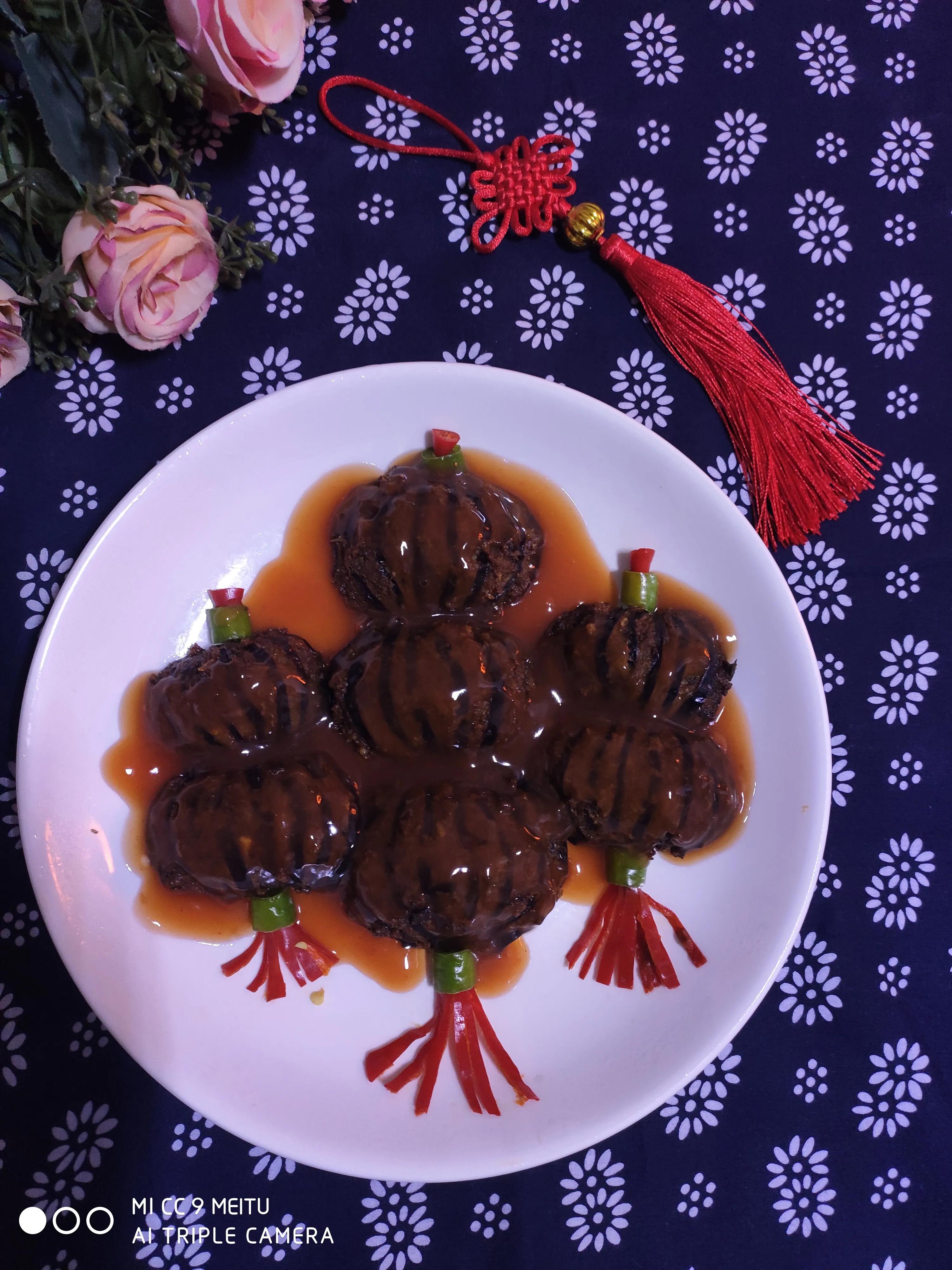 年夜饭喜气洋洋,年夜饭张灯结彩