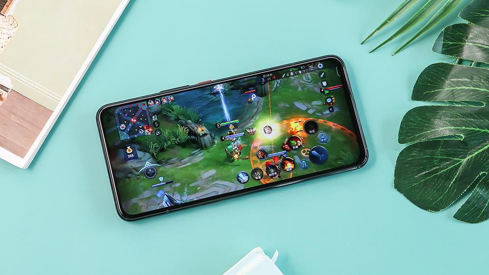 iQOO3游戏性能如何?上手玩过才有发言权