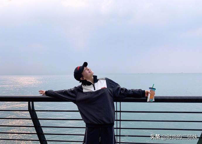 宋茜最新穿搭牛仔裤,宋茜的穿搭造型就很高级