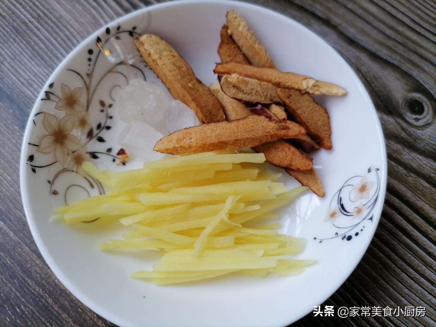 夏天黄酒和啤酒怎么调好喝,夏天喝啤酒太热了