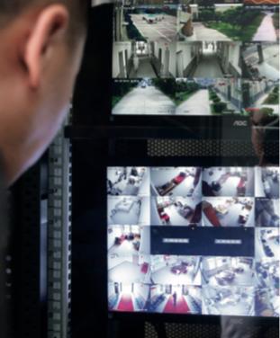 疯狂的*拍偷**者：“夯先生”们、受害者和惩戒困局