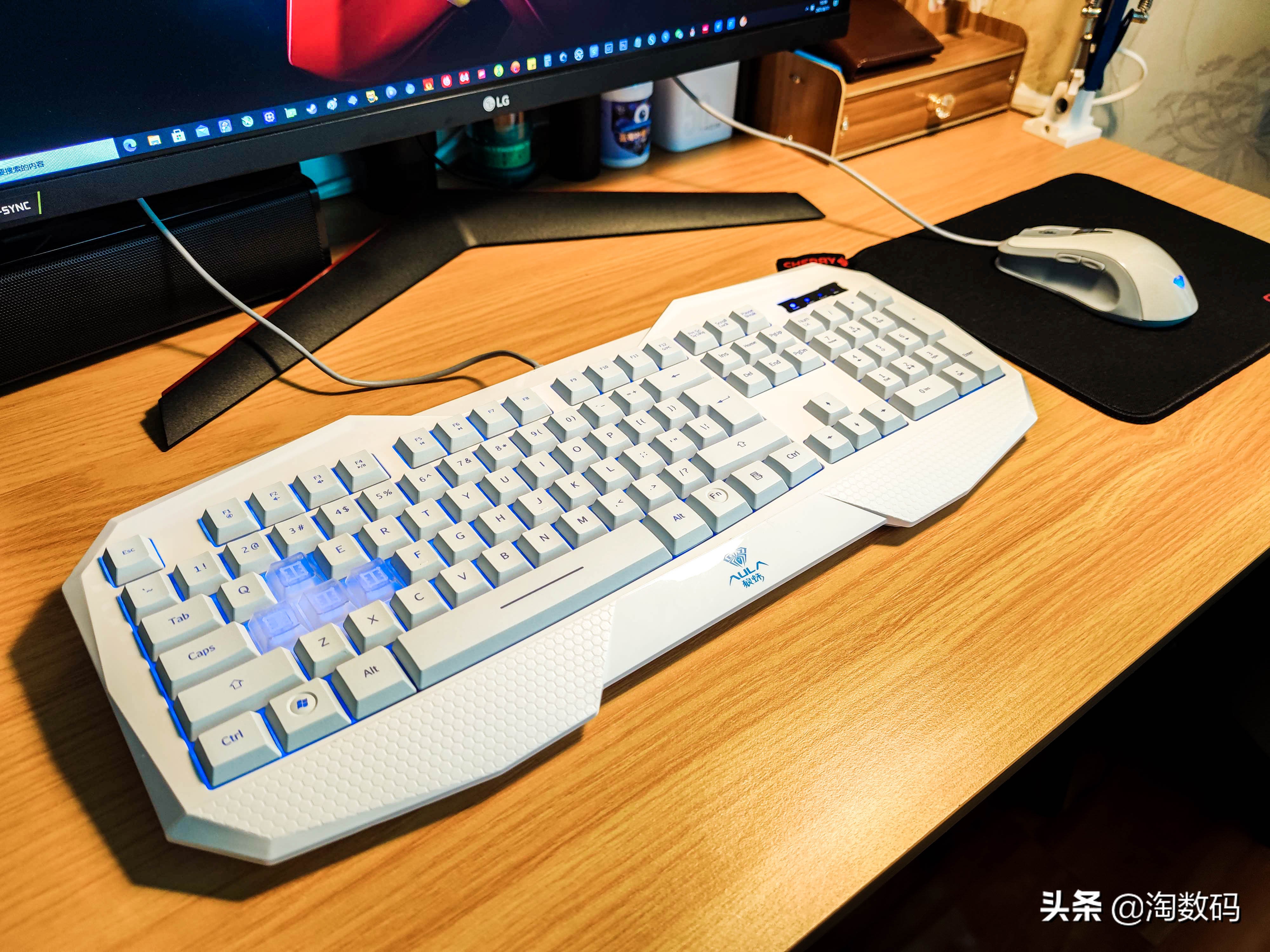 落魄侠客沦为白菜：￥69入手AULA狼蛛TGA大赛定制游戏键鼠套晒单