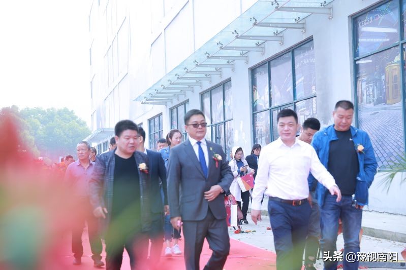 南阳合生欢乐颂招商电话,合生优铺