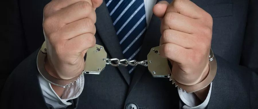 亿万富翁骗小伙,快递小哥诈骗700多万