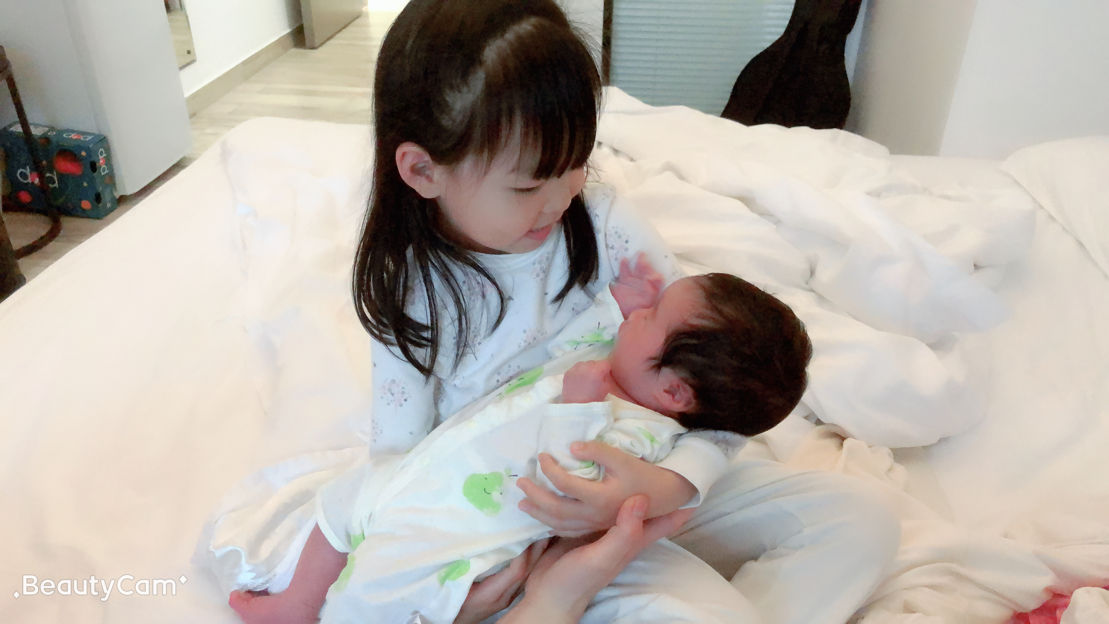 惭愧!我竟用《狗十三》的方式让老大接受了老二