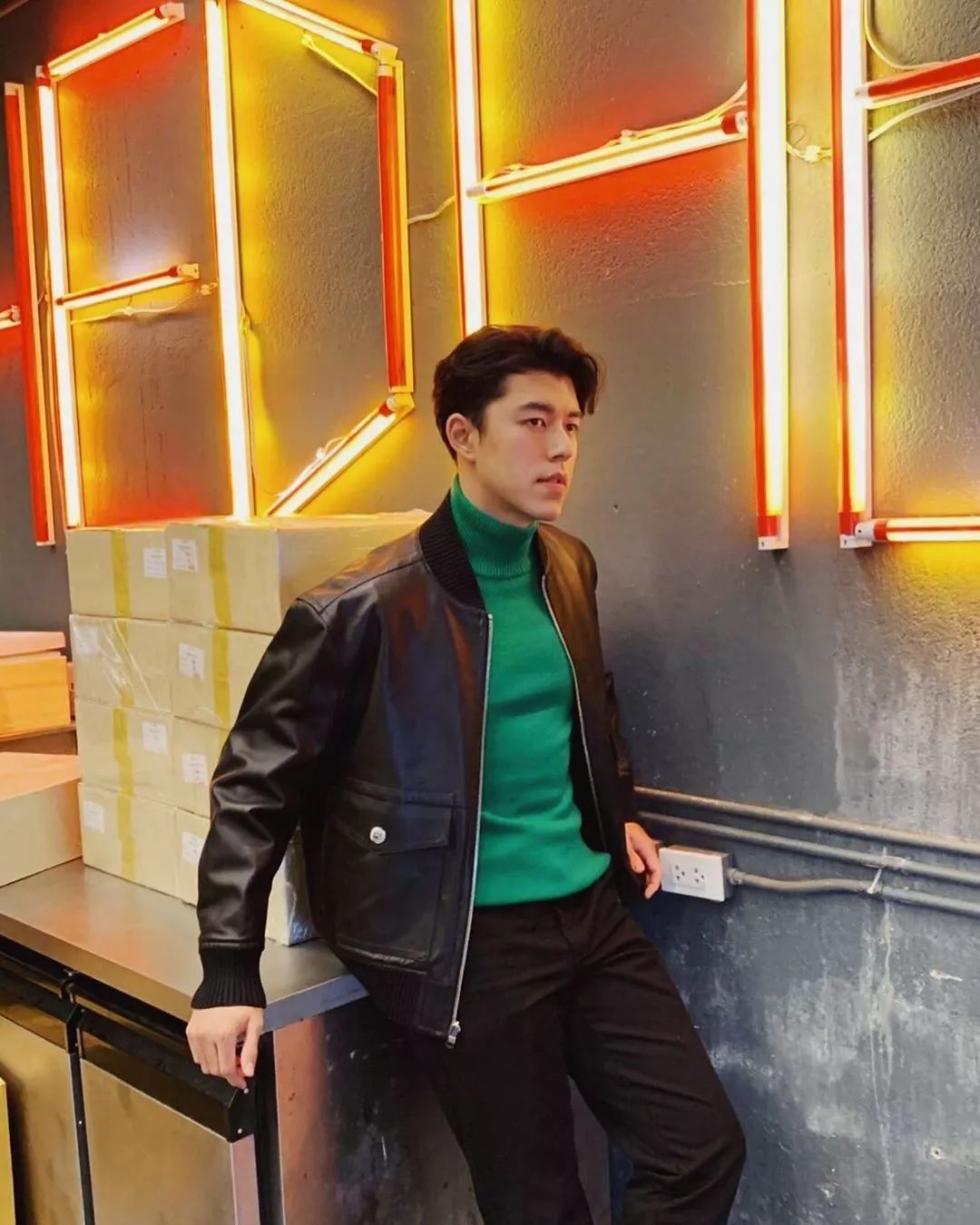 跟着ins学秋冬穿搭,ins简约穿搭男博主