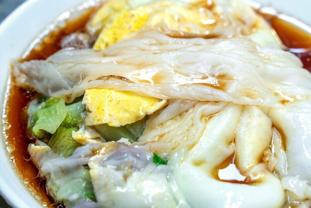 广东肠粉的正宗做法可以自学吗,教你在家做广东肠粉2分钟学会