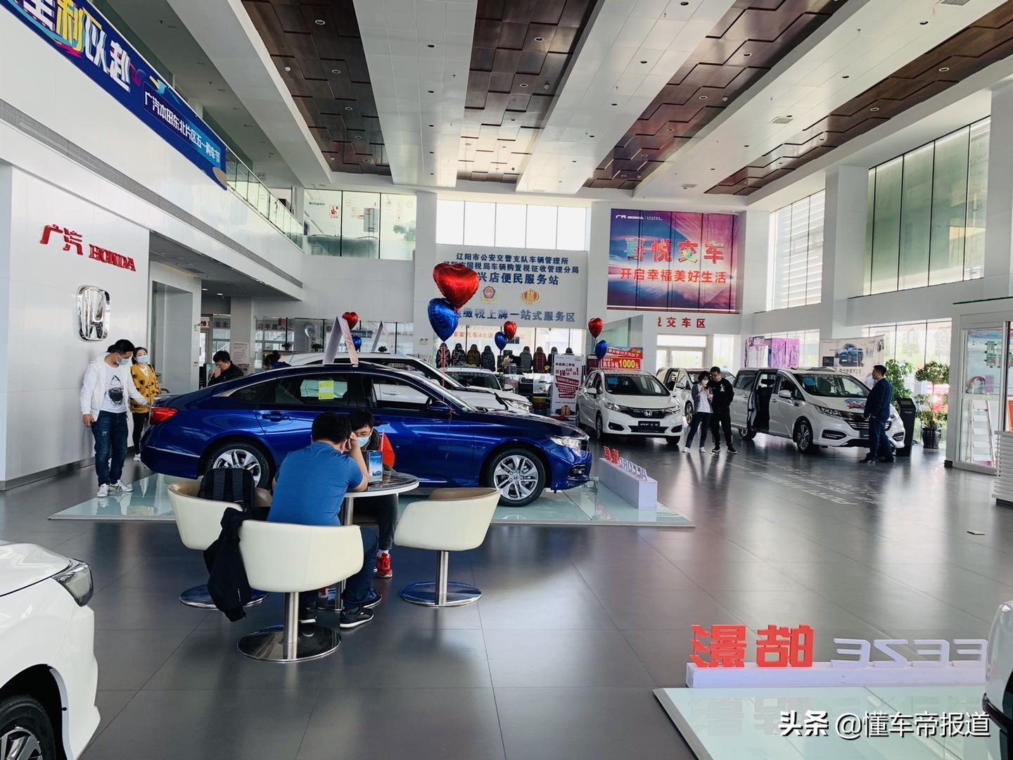 观察|不砸车就没钱赚!4S店真到“穷途末路”了吗?