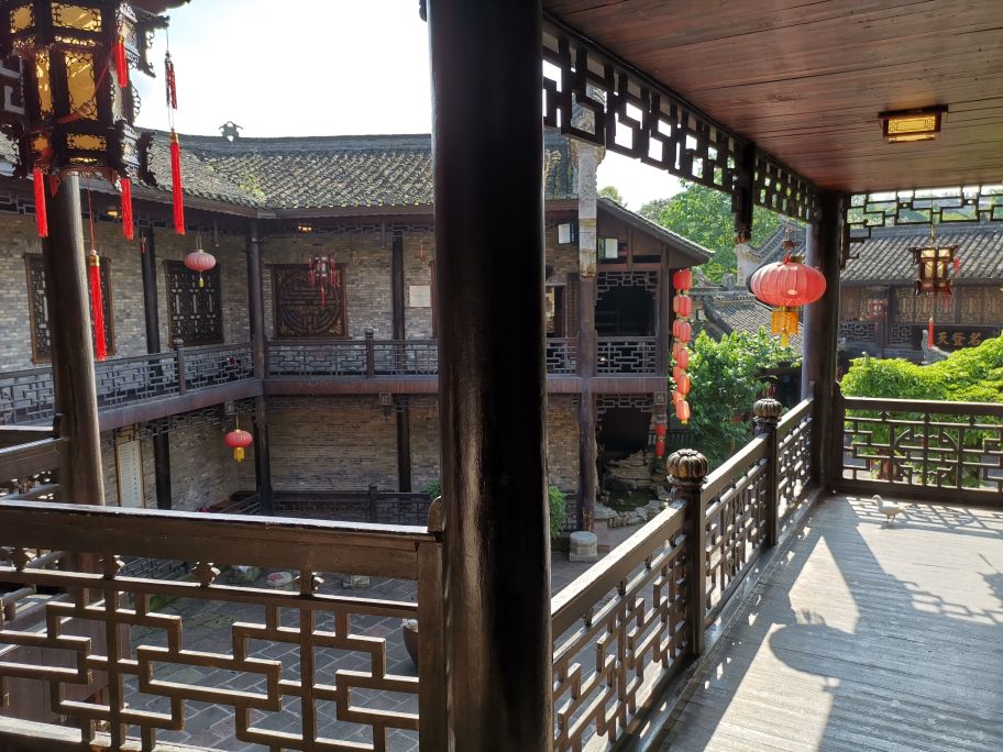 读你千遍不如一见,读你千遍不如见你一面