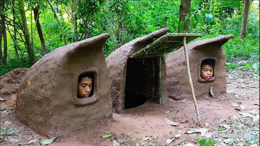 国外版的李子柒男的,日本版李子柒vs中国版李子柒