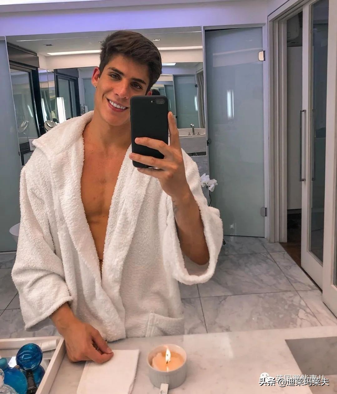 内马尔老妈的对象,内马尔52岁老妈图片