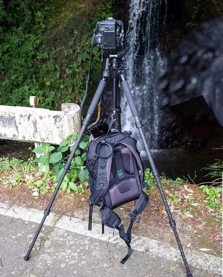 苹果手机怎么拍丝状流水,如何拍出水流丝滑的视频呢