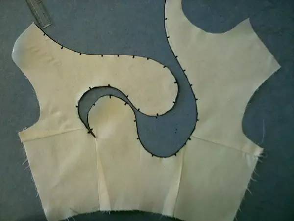 服装设计立体裁剪用什么纸,服装设计立体裁剪作业