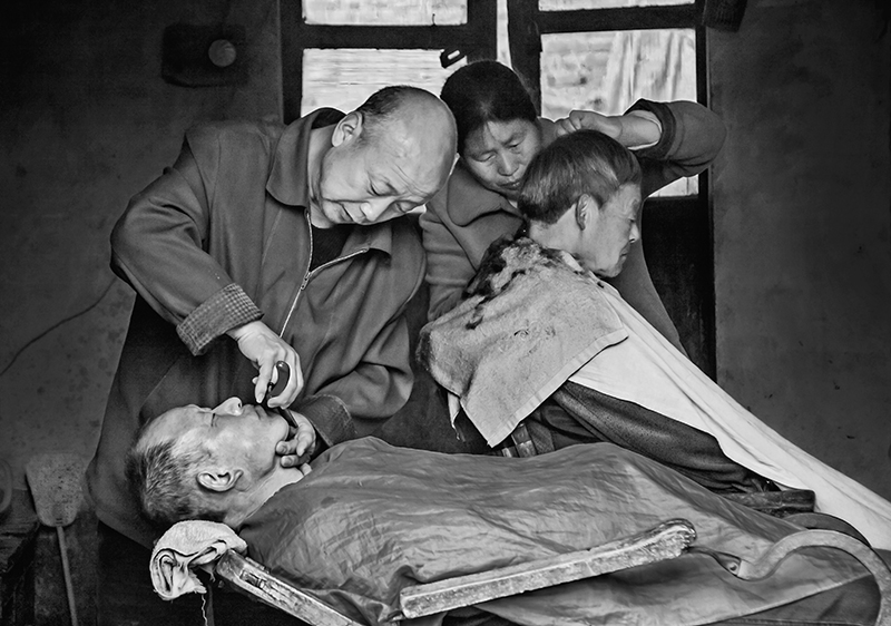 即将消失的国营老理发店,正在消失的老式理发店