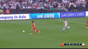 别说王燊超停球5米远，国足后卫在亚洲杯这一场丢尽了脸！