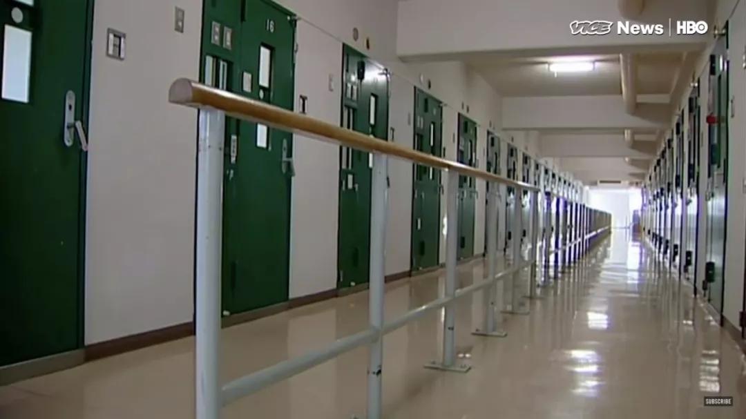 日本养老院人性化,为何日本老人卖房也要住养老院