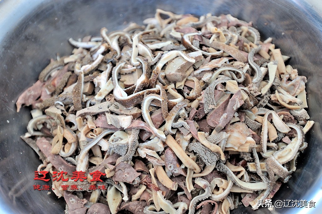 沈阳棋盘山满族风情村烤全羊,沈阳棋盘山莲花炖鱼馆烤全羊