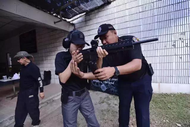 如何利用美女做营销,针对女性的营销话术