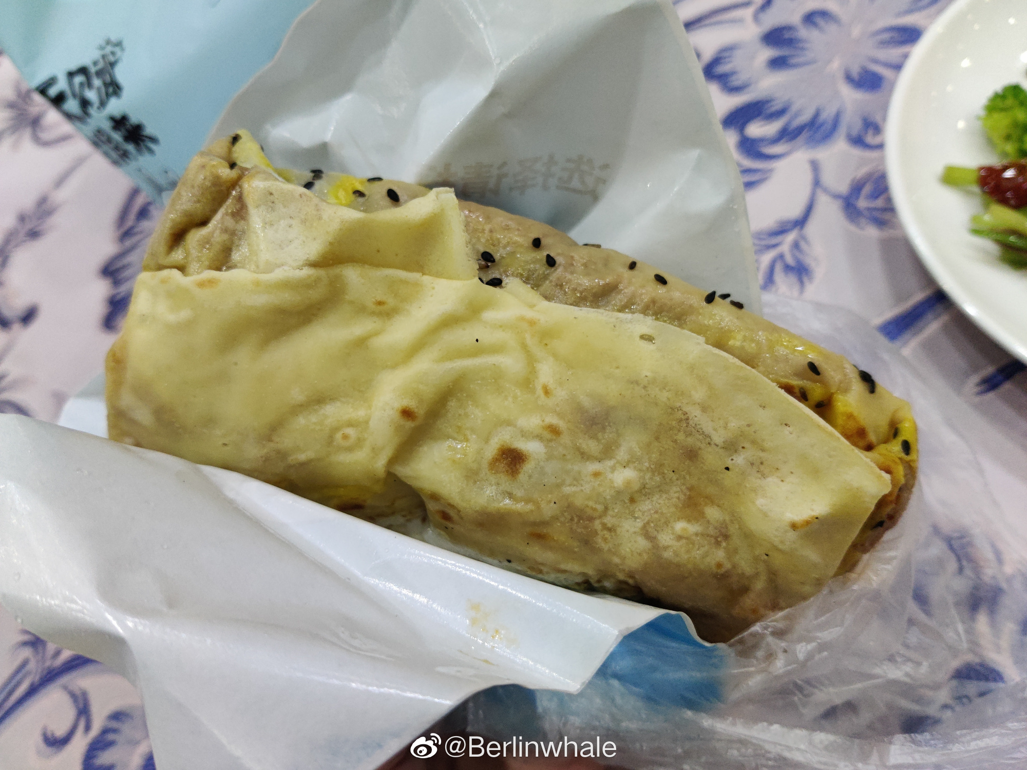 山东航空飞机上的餐食是免费的吗,山东航空飞机餐可不可以选择