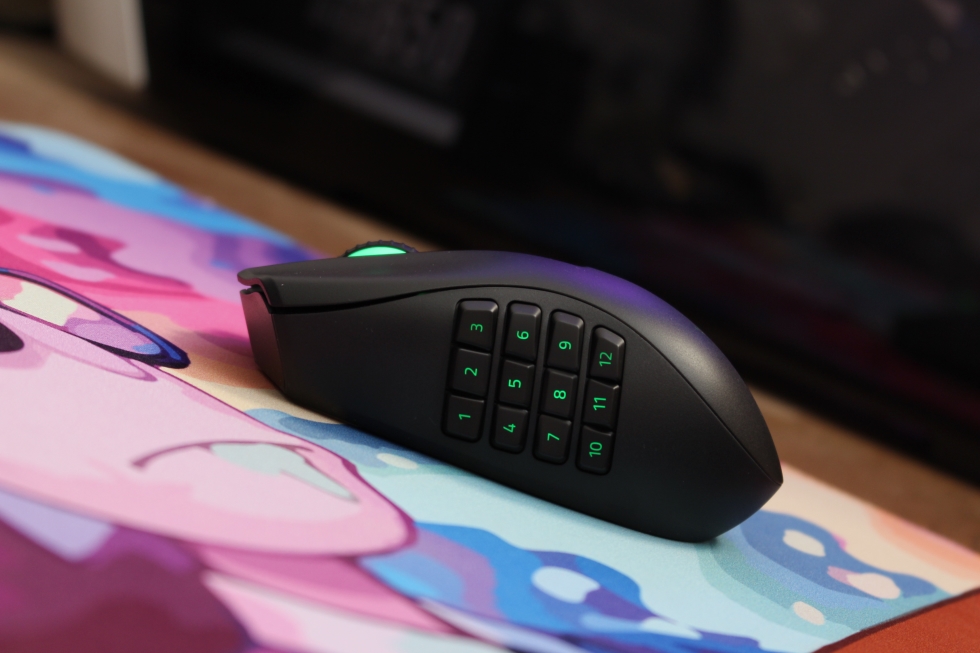 类似那伽梵蛇六芒星的鼠标,雷蛇巴塞利斯蛇鼠标评测