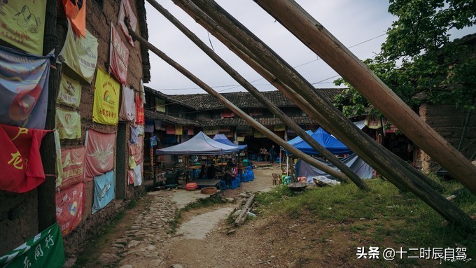 探寻最后的香格里拉稻城亚丁之秋,探索香格里拉最深处