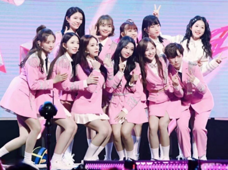 黄子韬穿鹿晗品牌衣服,黄子韬穿皮衣