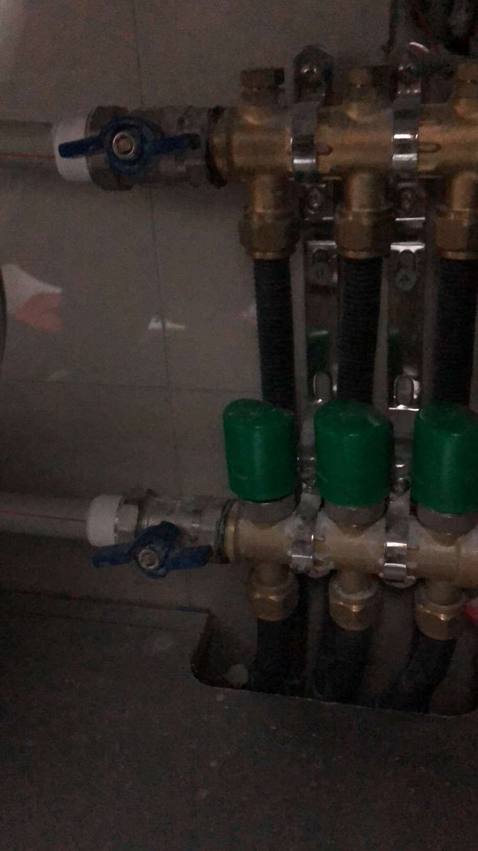 壁挂炉显示fd无法启动,壁挂炉地暖正常卫浴不启动