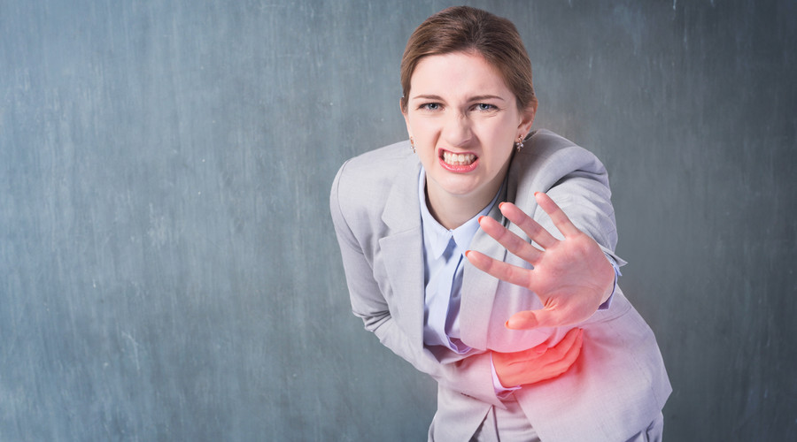 腹部疼痛有炎症,左腹部隐隐疼跟附件炎有什么关系