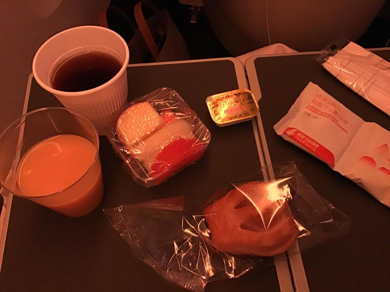 疫情中,从北京到洛杉矶,长途飞行的我