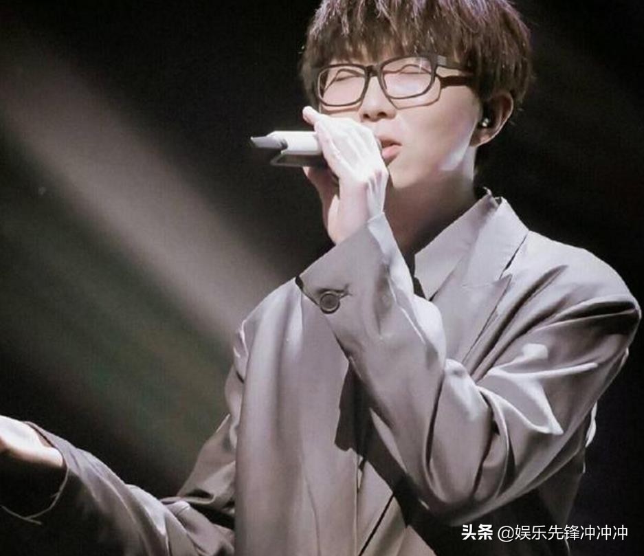 萨顶顶毛不易唱歌,萨顶顶毛不易被称为什么