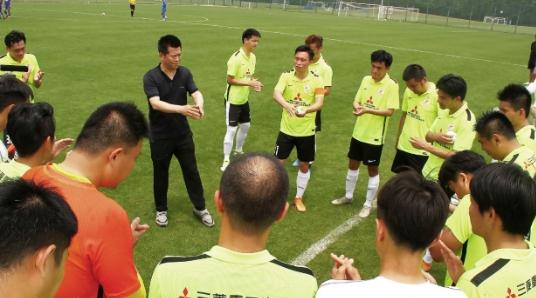 申花五星体育蓝白对抗赛直播,遇强则强战力不详日本比赛