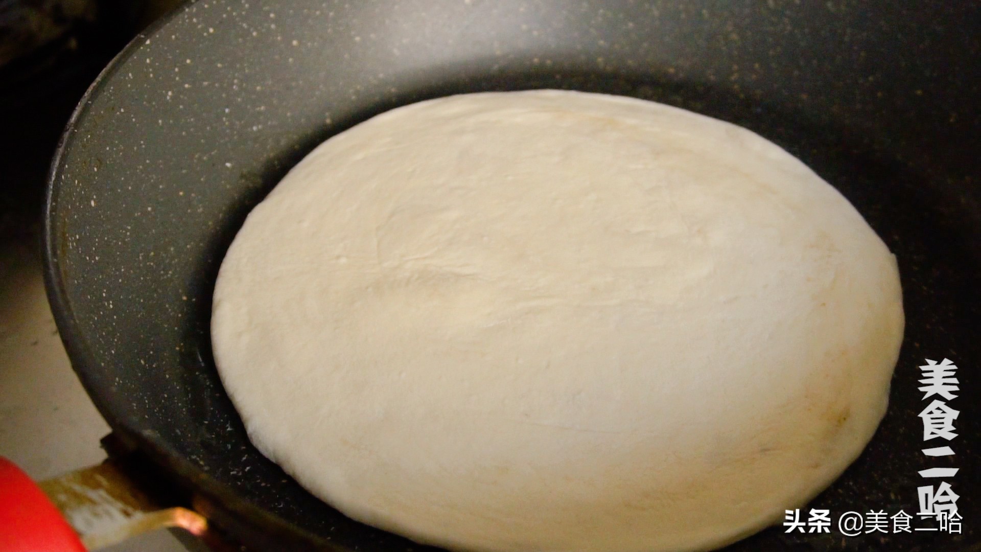 烙饼最简单的做法和视频,烙饼做法教学视频