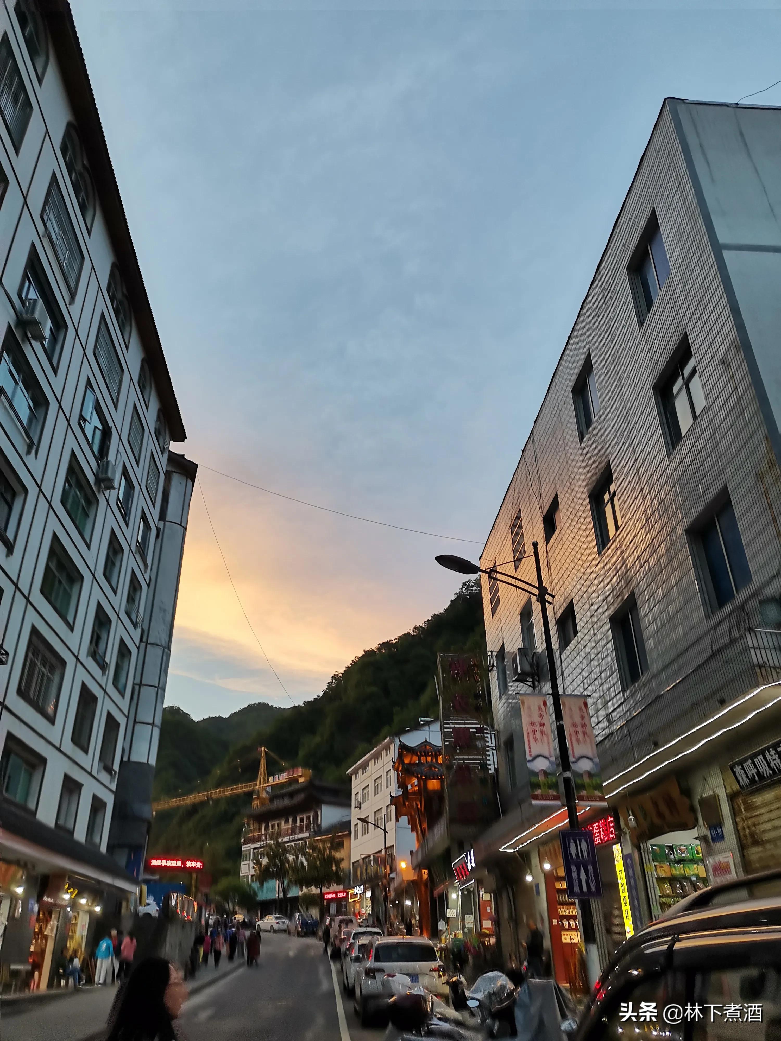 做一个木鱼的步骤,神农架木鱼镇跟木鱼小镇