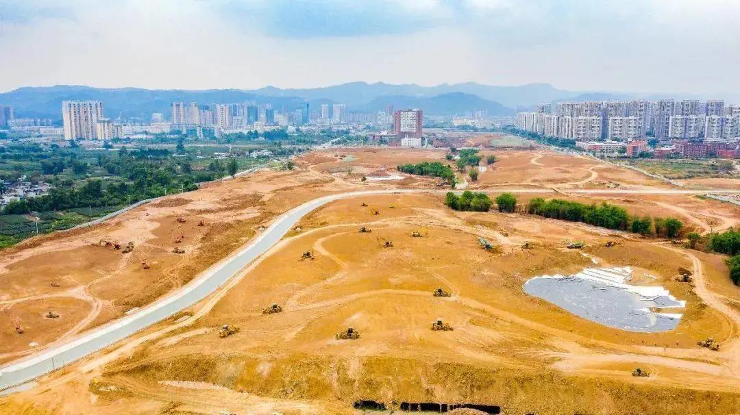 北连东安湖,南接龙泉山1910亩的超级公园10月“上新”