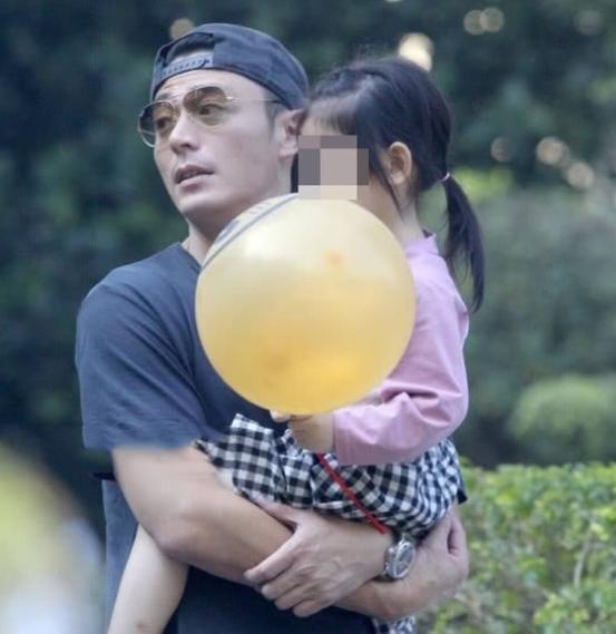 林心如霍建华真实状况,霍建华从当红巨星到无戏可拍