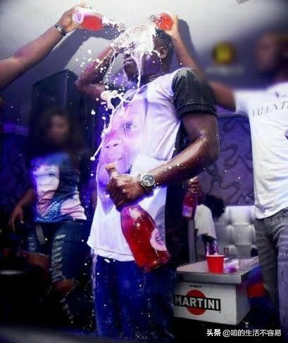 灯红酒绿的纸醉金迷,灯红酒绿纸醉金迷夜景