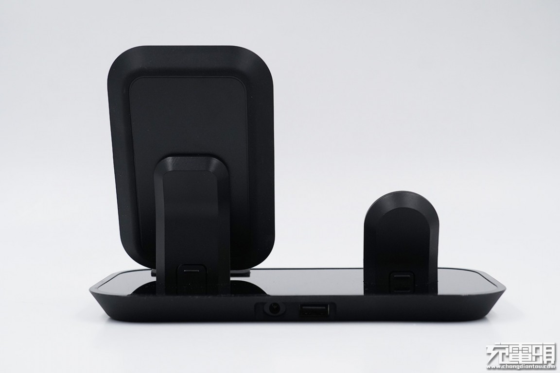 mophie二合一无线充电底座,mophie推出四合一无线充电器