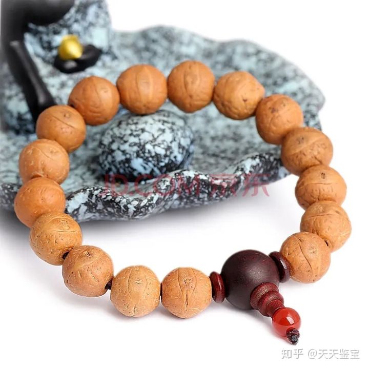 不怕汗手盘的文玩手串,文玩血龙木手串怎么盘