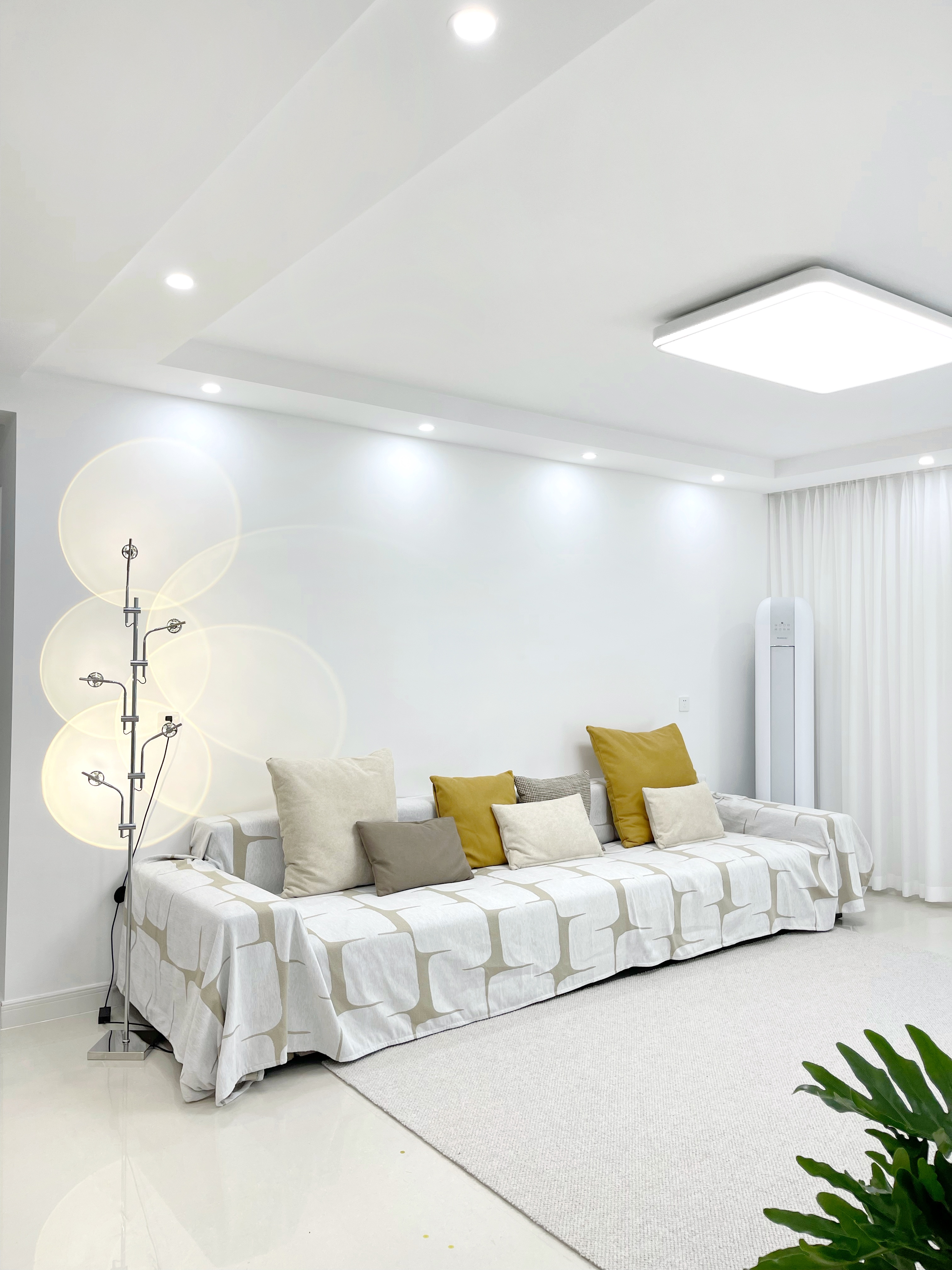 客厅飘窗窗帘怎么装好看又实用,农村客厅装什么大灯好看又实用