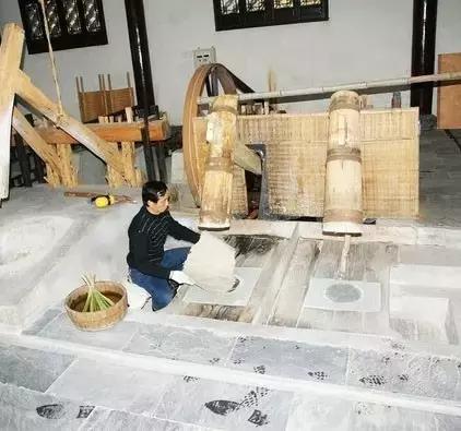 原来毛笔是这样做出来的,原来红木是这样做出来的