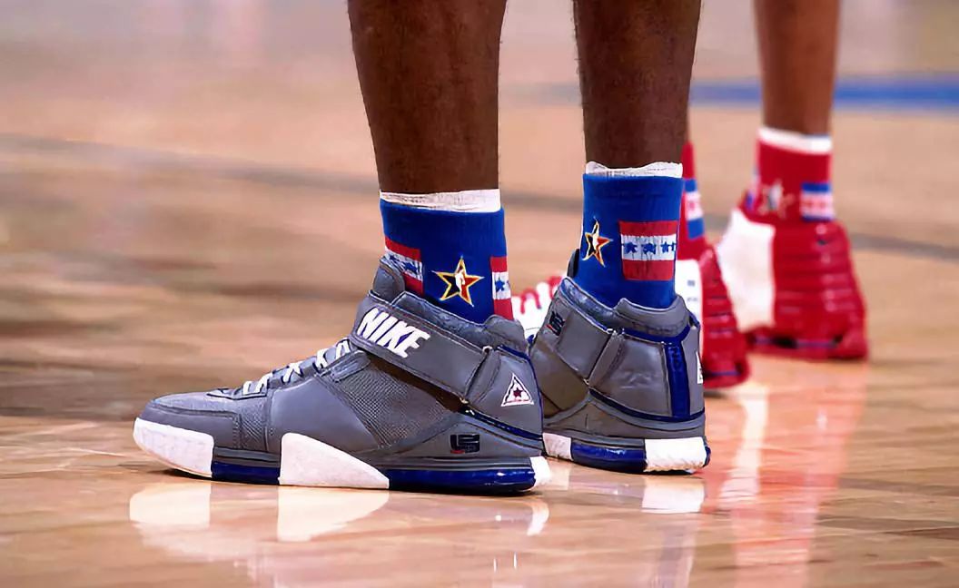 盘点明星球鞋,2019赛季nba球星上脚球鞋詹姆斯