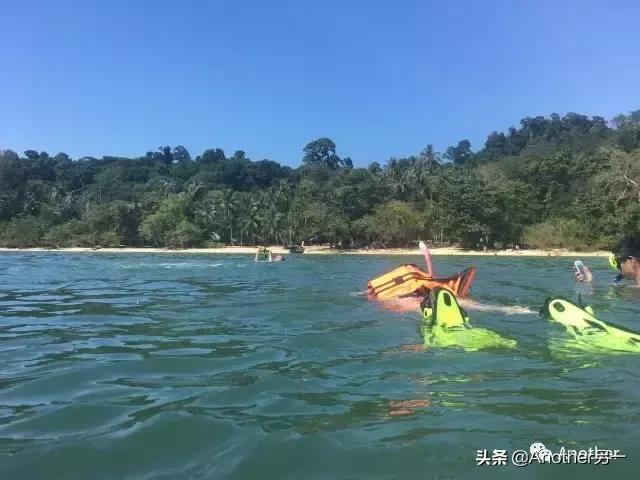 泰国普吉岛甲米具体的位置,泰国导游