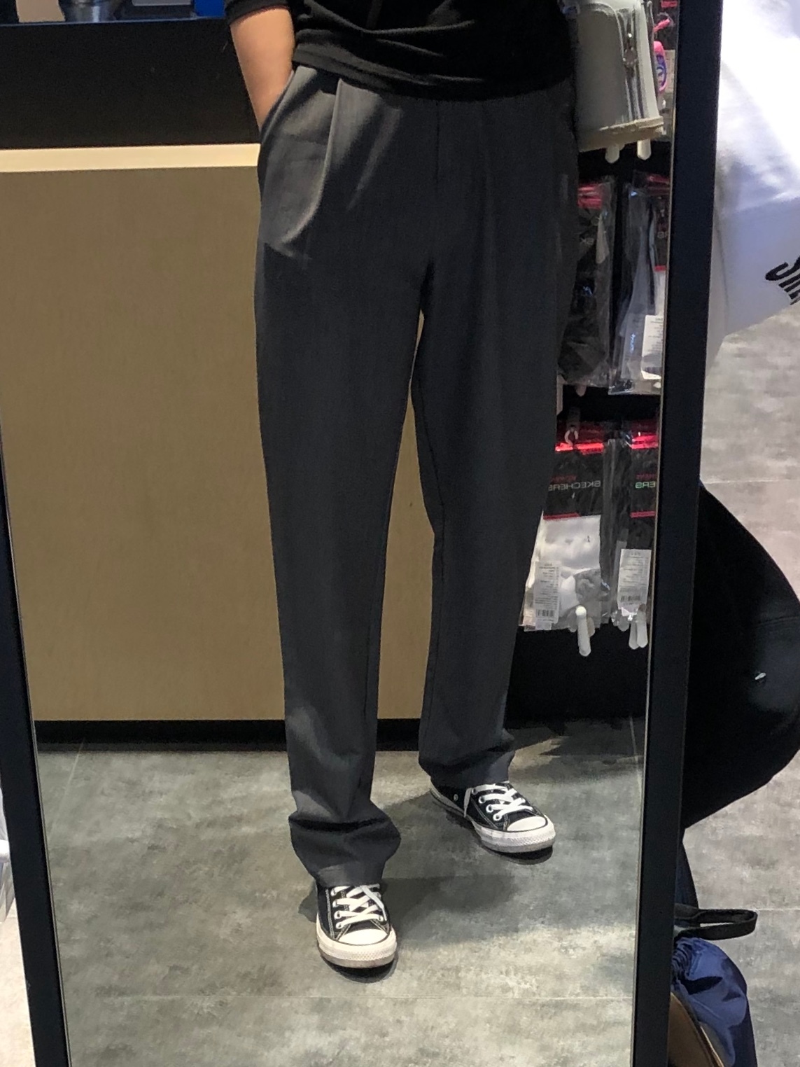 裤子上身效果差？尺寸和裤长小细节不要忽略，舒服合身做型男