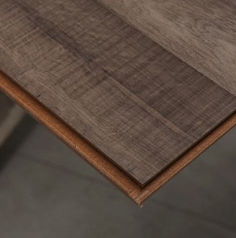 最近很火的水泥自流平,长草自流平